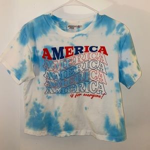 Juniors M Medium America Tie Dye Crop